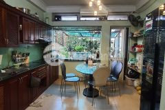 Nhà mặt phố vỉa hè khủng kinh doanh 133m 3t 10xtỷ nguyễn đức thuận gia lâm