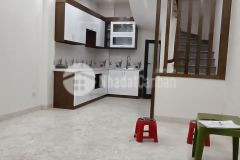 Cực sốc nhà phú diễn, bắc liêm, 43m2, 5 tầng, mt 3.8m, giá 2.75 tỷ. lh 0986519695.