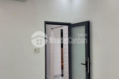 Bán nhà 2 tầng hẻm thống nhất nội thất đẹp như hình giá bán 2,4 tỷ