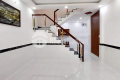 Nhà phố chính chủ shr, tt chợ tiện kinh doanh, giá rẻ.