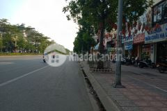 Bán nhà mặt phố ngô gia tự 100m2 thích hợp đầu tư kinh doanh. giá 16,55 tỷ.