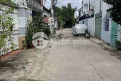 Bán lô đất đẹp đường bờ đắp nha trang giá 2 tỷ 4 lh 0935029856