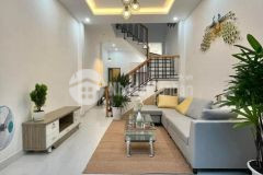 Phúc lợi, nhà đẹp ở ngay 5 tầng, mặt tiền hơn 5m, ô tô, đường nông, thông, 3.9 tỷ