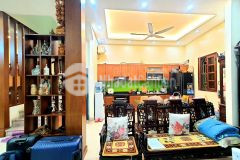 Nhà nguyễn khang 73m2, 3 tầng mặt tiền 7.5m, giá 6.8 tỷ ngõ ô tô