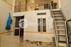 Cần bán nhà c4 50m 2xtỷ đông thiên hoàng mai ngõ ba gác tránh đầu tư