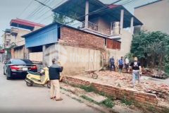 100m2 trục chính đường yên xuân nộn mặt tiền 6,4m đường thông 6m giá 27,5 trm2.