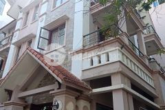 Chính chủ cần bán gấp ngôi biệt phủ 240m2, mt9, 6t giá chỉ 23,5 tỷ oto xe buyt vào nhà. lh 0589593999.