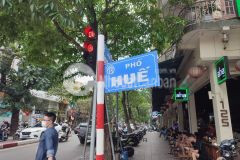 Mặt phố bán nhà mặt phố huế 30m2, mt 3m kinh doanh đỉnh vỉa hè sân bay.