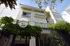 Chính chủ cần bán nhà trường chinh 110m2, mặt tiền 8,5m, giá 10,3 tỷ