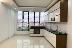 Tôi cần bán gấp nhà đẹp ngô quyền 48m2, 4 ngủ, ngõ thông, ô tô gần, nhỉnh 3 tỷ