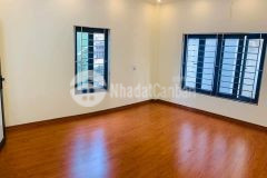 Nam dư bán nhà 5 tầng mới cứng ở ngay gần phố