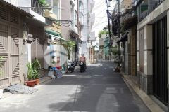 Nhỉnh 100trm2 hxh thông tứ tung 2 tầng hậu giang quận 6 4,3x17,5 75m2 chỉ 8 tỷ thương lượng