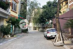 Nhà mới sài đồng long biên, 33m2 x 5 tầng, sổ đỏ, 3,62 tỷ. lh0977891388