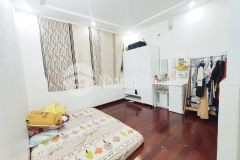 3 tỷ, 3 tầng, 3 bước ra đường lớn, hxh 5m, vuông vức q.bình tân