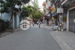 Bán mảnh đất sổ đỏ chính chủ phố khương trung, 40m2, mt 4m, giá 2.7 tỷ