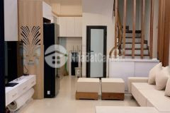 Nhà long biên bát khối ô tô đỗ cửa chỉ 2 tỷ 50 triệu. lh 0961361389