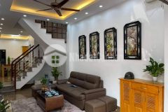 Bán nhà lê đức thọ, nam từ liêm, 43m2, 5 tầng, mt 3.8m, giá 3.61 tỷ. lh 0986519695.