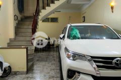 Bán nhà 4 tầng 75 m2, ô tô vào nhà hoàng hoa thám, ba đình, giá 10.8 tỷ.