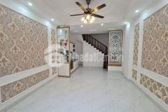 Trung kính, cầu giấy, phân lô, ô tô, 50m, 5 tầng, 8.5 tỷ