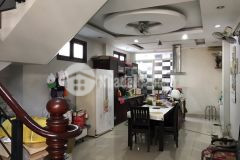 Gấp bán nhà hxh trường chinh khu mũi tàu mt 4.2m 5pn giá tốt lh0786961692.