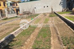 Bán mảnh đất tại trục chính chợ gia thượng quang minh mê linhdt100mmt4m, nhỉnh 3 tỷ