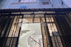 Bán nhà hxh cách mạng tháng 8, quận 10, mặt tiền 4m, giá dưới 5 tỷ cực rẻ