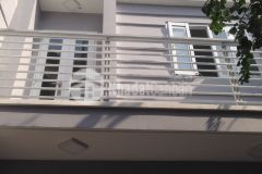 Chính chủ cho thuê nhà mới nc giá rẻ 1 trệt 2 lầu st tại trần văn đang p11 q3