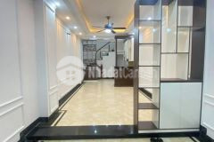 Bán gấp nhà phố bồ đề, long biên, 47m2, 5 tầng, ô tô, nhỉnh 5 tỷ