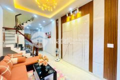 Bán nhà đường cây trâm, nhà mới, ở ngay, 35m2, 3,85 tỷ.