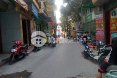 Bán nhà 45m2 trung kính ngách thông kinh doanh sổ nở hậu nhà mới đẹp ở ngay hiếm có khó tìm.