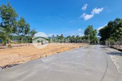 Đất nền sỗ sẵn nằm trên trục đường tuyến tránh nguyễn trung trực cần bán.lh 0706644199