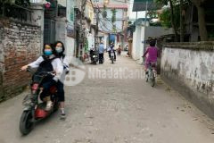 Ngọc thuỵ, khai sơn hill, hồ ao lão 40m2 4 tầng ngõ thông, moring vào nhà.