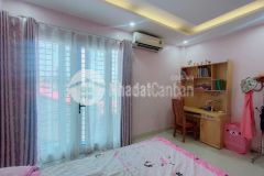 Siêu hot bán gấp nhà đẹp ở ngay dân xây 50m ra ô tô 63m2 tư đình long biên chỉ 4.1 tỷ.