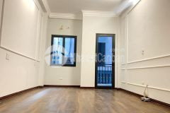 Bán nhà thịnh hào 2, đống đa. diện tích 45m2, 5 tầng chỉ 4.2 tỷ lh 0847499665.