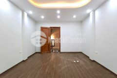 Chính chủ bán nhà phố ngọc thuỵ, ngõ thông ô tô tránh nhau.