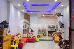 Ban nha 3 tang hem hai đuc, phuong son, tttp nha trang. gia 1 tỷ 950 triệu