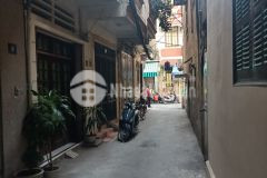 Bán nhà ngõ 222 lê duẩn ngõ 1 khâm thiên, ngõ 3m, nhà phân lô dt 30m6 tầng3.65 tỷ