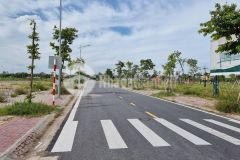 Chỉ 3tỷ 1 lô đất trung tâm thành phố hưng yên đối diện vin đáng đầu tư nhất 2022