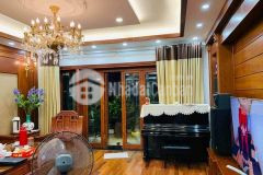 Bán nhà phố nguyễn ngọc vũ, quận cầu giấy, lô góc, ga ra ô tô, 6t 8.6 tỷ lh 0913978689