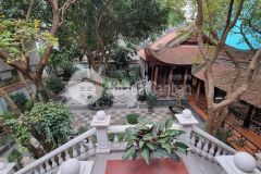 Hiếm độc lạ biệt phủ long biên