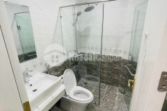 Nhà mặt phố vọng hai bà trưng kinh doanh bất chấp, phồn hoa tráng lệ