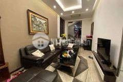 Bán nhà, ô chợ dừa quận đống đa. diện tích 45m2, 5 tầng chỉ 4.2 tỷ lh 0847499665.