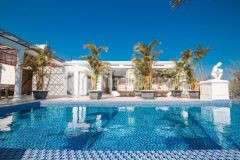 Bán gấp biệt thự cao cấp 600m2 thanh bình