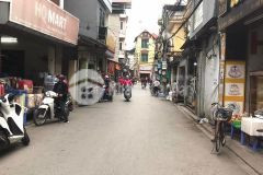 Cần bán lô đất 62m2 mặt tiền rộng tại trâu quỳ cách trục chính chỉ vài mét.