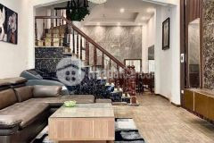 Siêu mẫugần phố nhà đẹp 2 thoáng đường láng, 48m x 5t, 6,5 tỷ.
