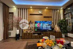 Bán hoa hậu hoàng cầu, đống đa diện tích 42m2, 5 tầng chỉ 4.2 tỷ lh 0847499665.