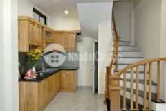 Nhà mới đẹp ngô gia tự lô góc 47m2 5 tầng mặt tiền 4m giá 2.56 tỷ long biên.