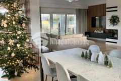 Cách mặt phố 20m bán nhà hoàng hoa thám 5 tầng x 35m2 giá nhỉnh 4 tỷ