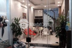 Bán nhà hồng mai hbt phân lô ngõ rộng dt 34 m2 5 tầng giá 4,55