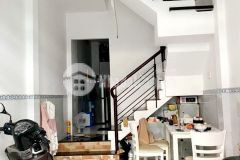 Bán nhà tân phú, hẻm ô tô, 30m2, 2 tầng, 3 tỷ thương lượng